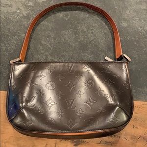Authentic Louis Vuitton Monogram Graphite Clutch